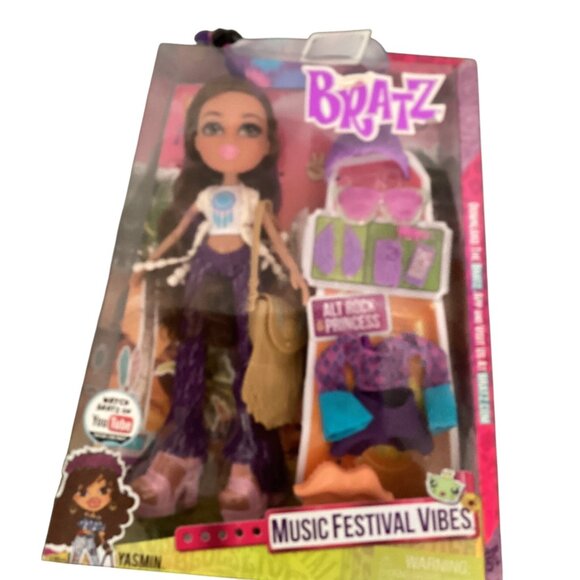 Bratz Doll Set Includes Yasmin Music Festival Vibes & Fashion Pack Accessories - Picture 4 of 10